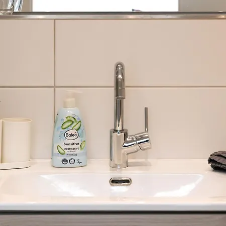 Apartman Zo195 Two - Gartenstadt, Terrasse, Bus Vor Der Tuer, Kostenlos Parken - Bema *
